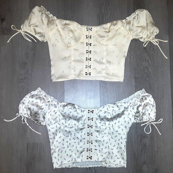 Princess Polly Tops - Lot of Princess Polly Yellow Floral Print Cropped Corset Tops Size 4 Puff Sleeve